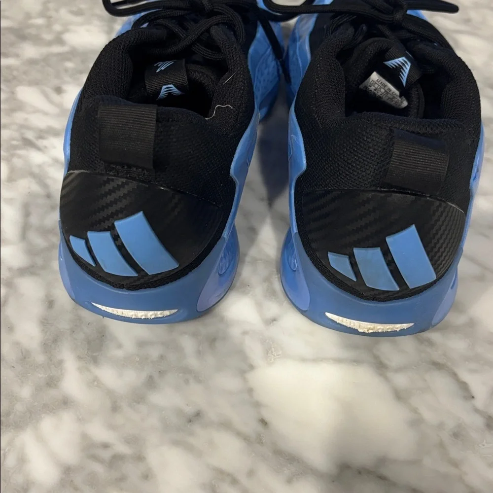 Adidas Anthony Edward’s “Nicks Gift” low, 9M, NO BOX